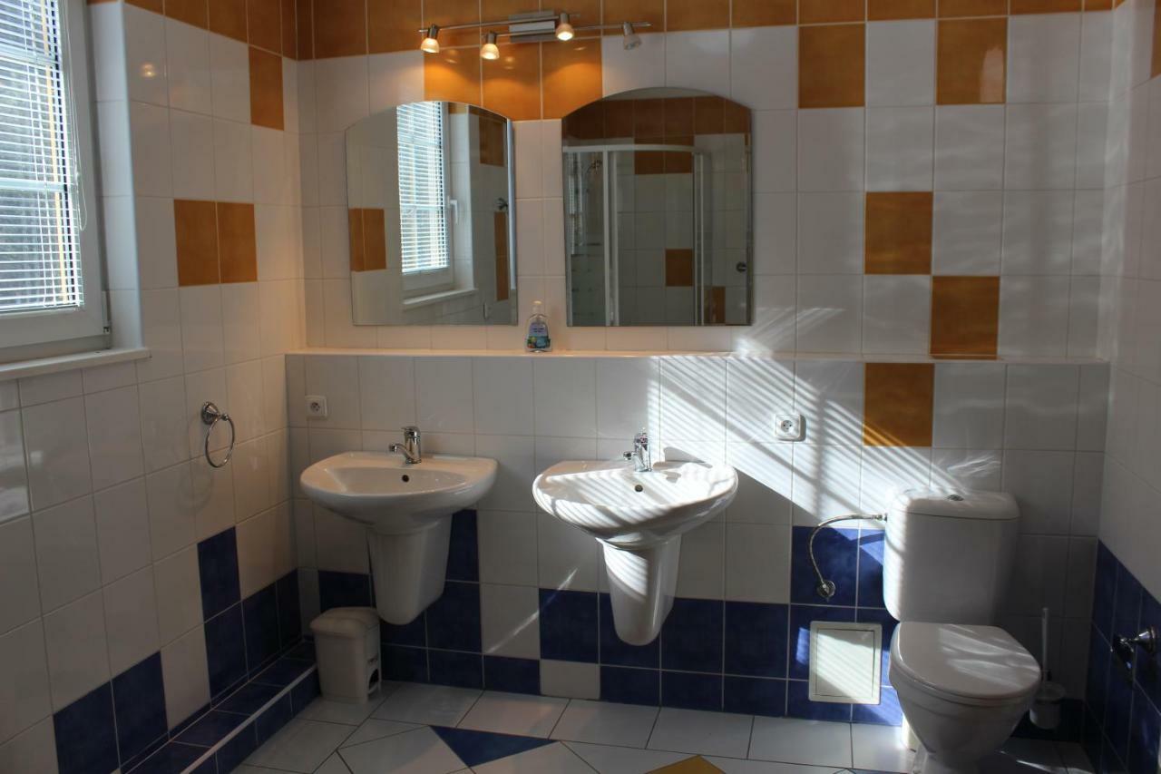 Apartman V Podskali Hluboká nad Vltavou Exteriör bild